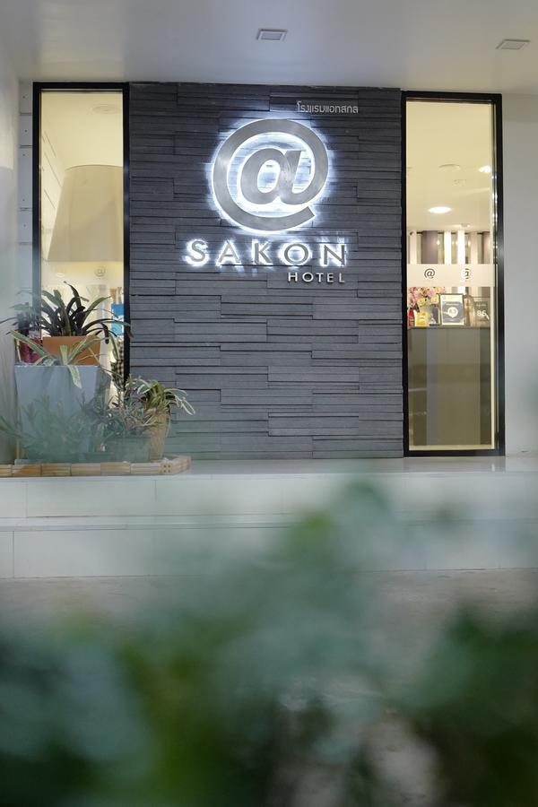 At Sakon Hotel Саконнакхон Екстер'єр фото